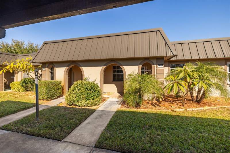 2 bedroom Condominium at 4324 Summersun Drive, Gardens Beacon Square, New Port Richey — photo 2