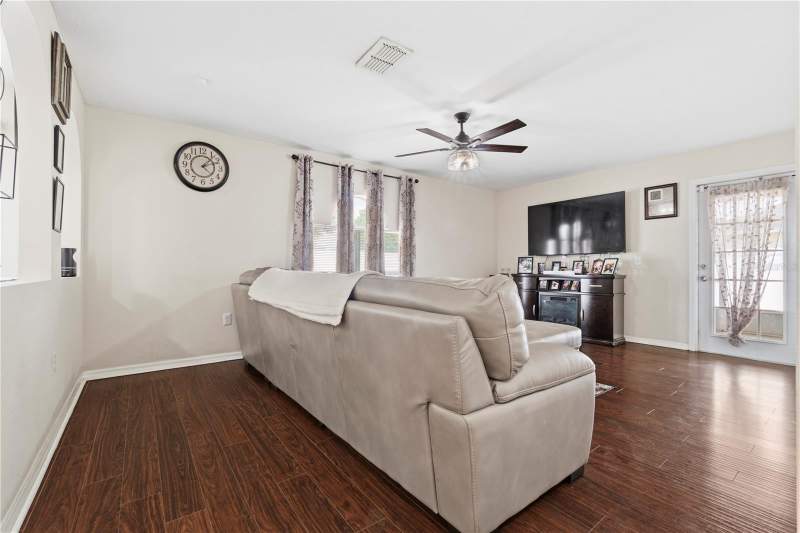 4 bedroom Single Family Residence at 2881 SW 142nd Lane, Marion Oaks Un 01, Ocala — photo 5