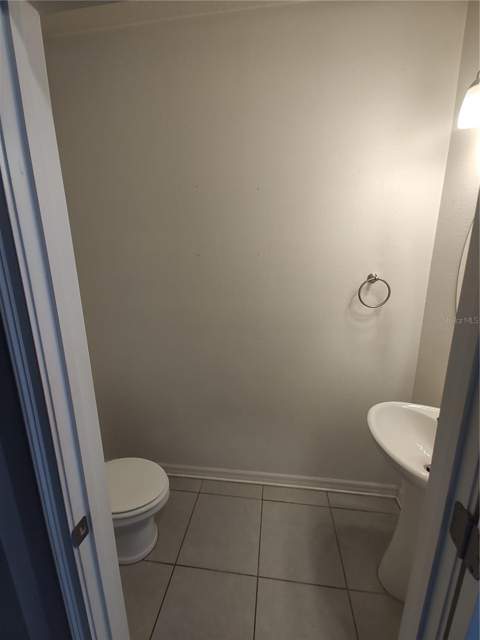 1103 Hillhurst Drive, Wesley Chapel FL - photo 22 of 26