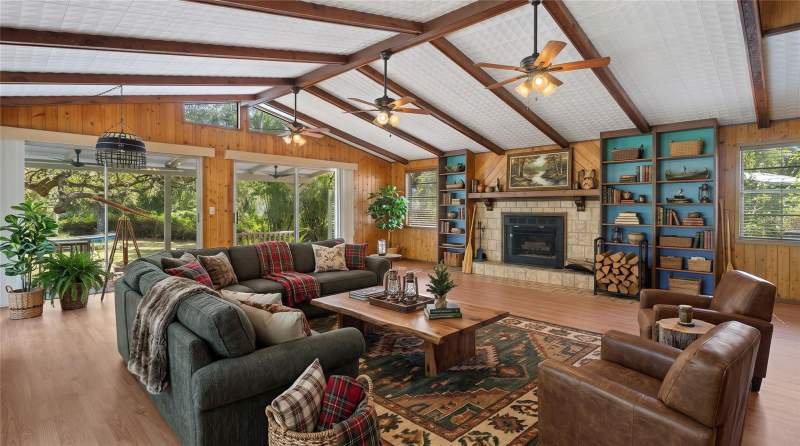 2 bedroom Single Family Residence at 5642 Cyril Drive, River Heights Estate, Dade City — photo 4