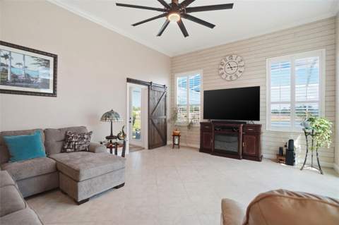 9203 Lake Cypress Loop, Weeki Wachee FL - photo 15 of 79