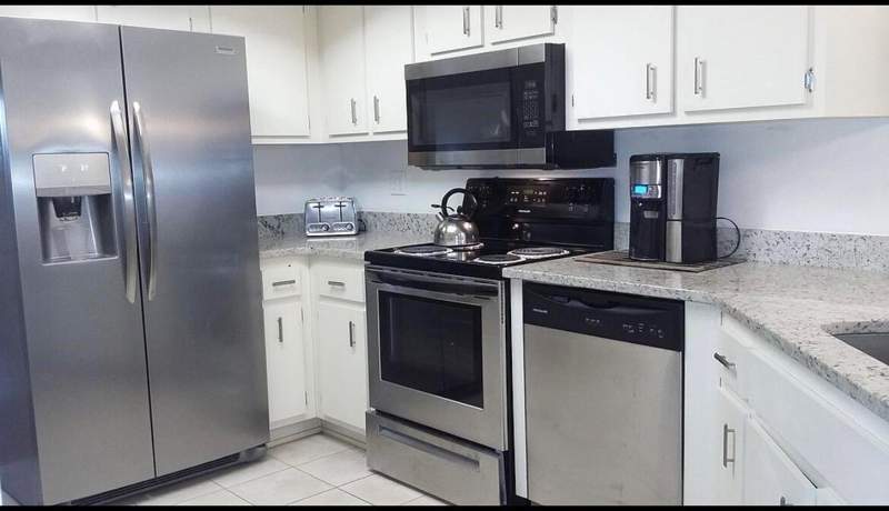 2 bedroom Single Family Residence at 8532 SW 109th Lane Road, Oak Run Nbrhd 04, Ocala — photo 2