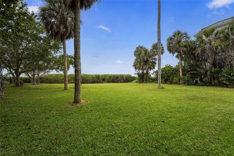 3 bedroom Single Family Residence at 7538 Westmoreland Drive, Whitfield Estates Unit 1, Sarasota — photo 3