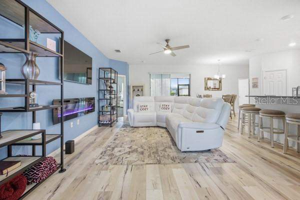 4 bedroom Single Family Residence at 4909 SW 107 Loop, Kingsland Country Estates Whispering Pines, Ocala — photo 5