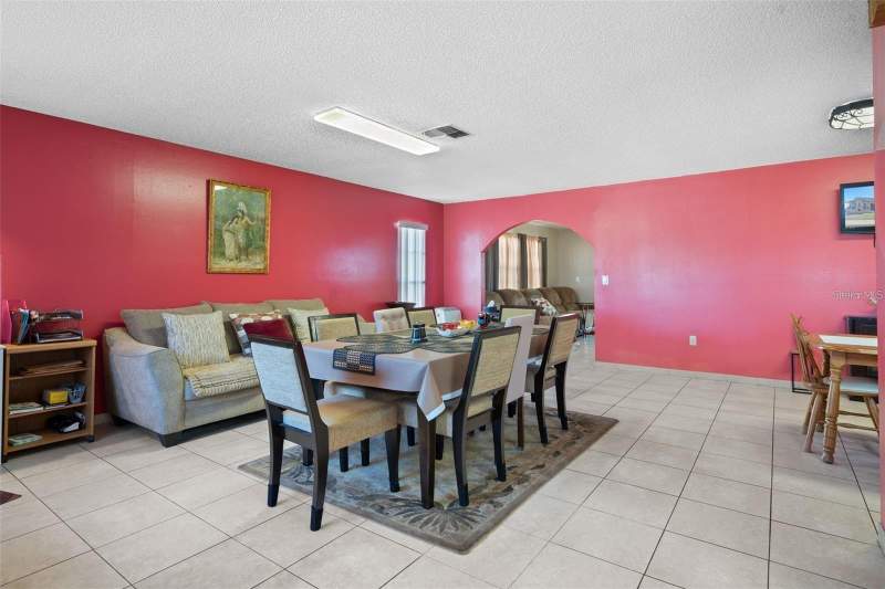 2 bedroom Single Family Residence at 8914 Schrader Boulevard, Bear Creek Sub, Port Richey — photo 5
