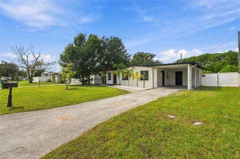 8862 Robin Road, Seminole FL - photo 6 of 6