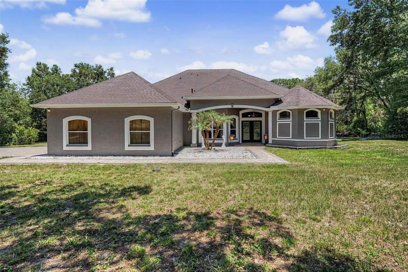 Lakewood Acres