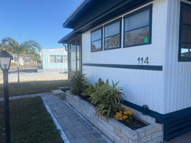 3 bedroom Mobile Home at 420 49th Street #114, Skyway Village Estates Co-Op, Palmetto — photo 3