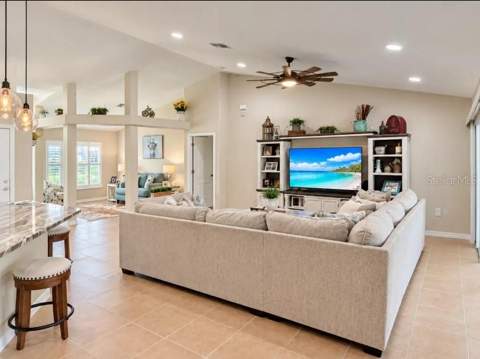 8251 Arlewood Circle, Port Charlotte FL - photo 18 of 57