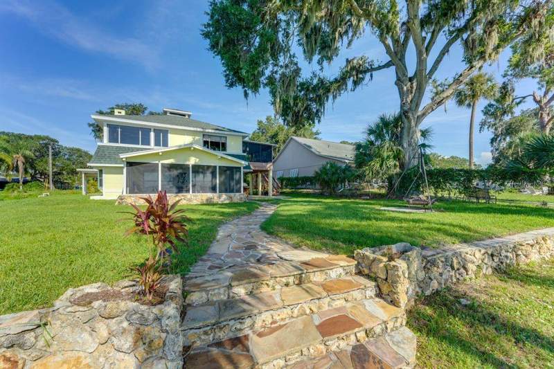 3 bedroom Single Family Residence at 900 N Harbor Terrace, Tavares Palm Dora Park, Tavares — photo 3