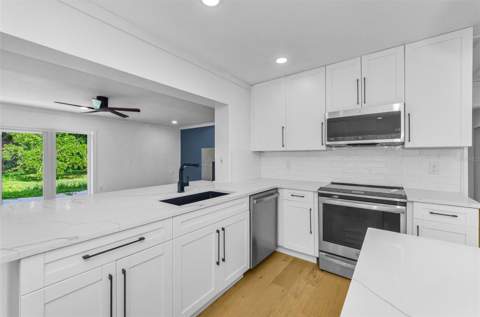850 Rafael Boulevard, St Petersburg FL - photo 13 of 46