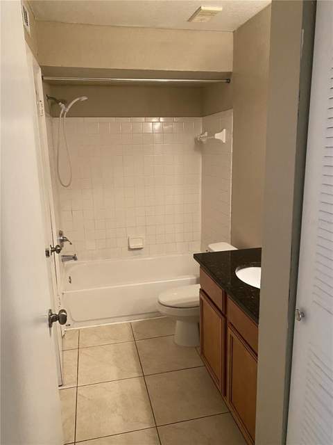 4524 Commander Drive #1615, Orlando FL - photo 9 of 14