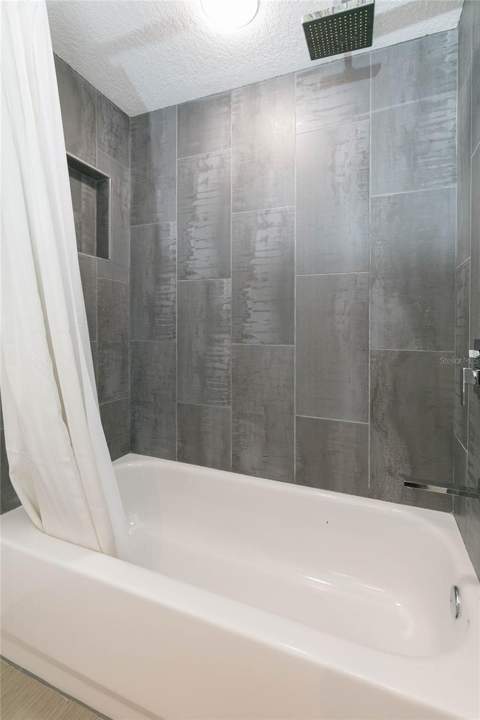 6426 31st Street, St Petersburg FL - photo 22 of 37