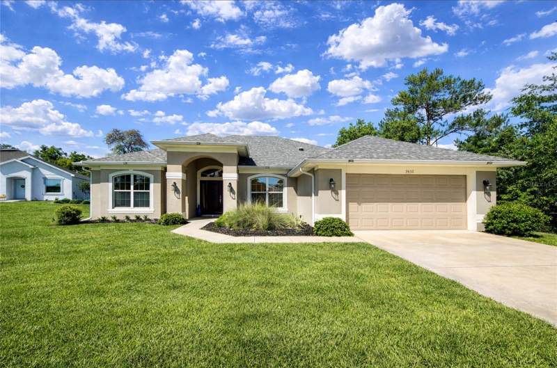 4 bedroom Single Family Residence at 9832 SW 46th Court, Kingsland Country Estate, Ocala — photo 2