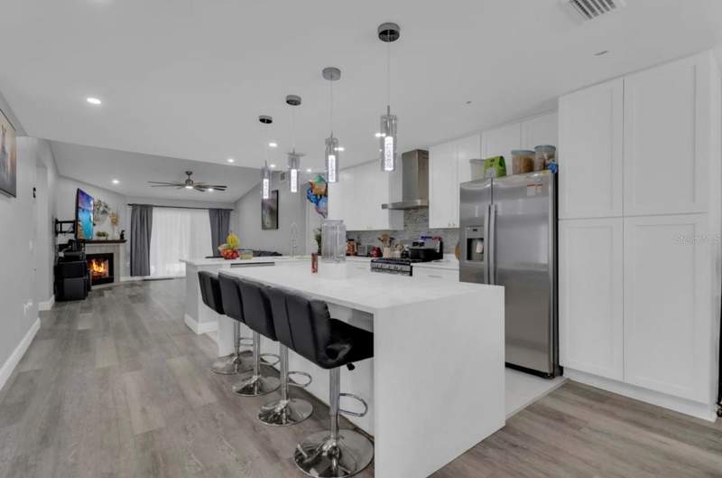 5 bedroom Single Family Residence at 4849 Eden View Court, Eden East, Orlando — photo 5