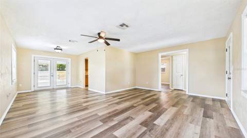 5029 Emerson Avenue, St Petersburg FL - photo 11 of 40