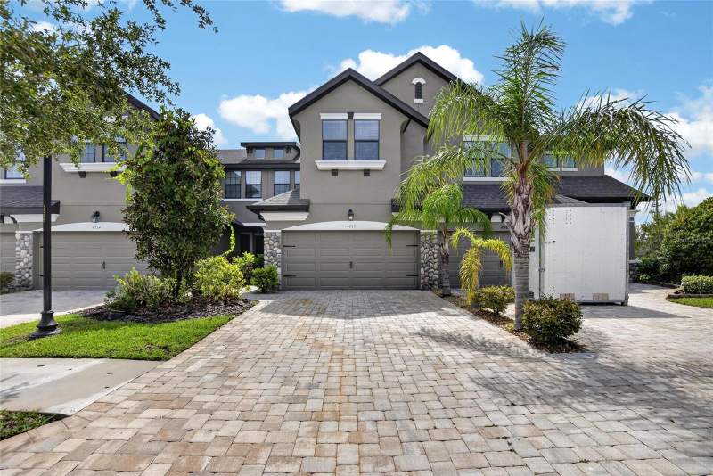 3 bedroom Townhouse at 4752 WANDERING WAY, MAPLE GLEN/7 OAKS, WESLEY CHAPEL — photo 1