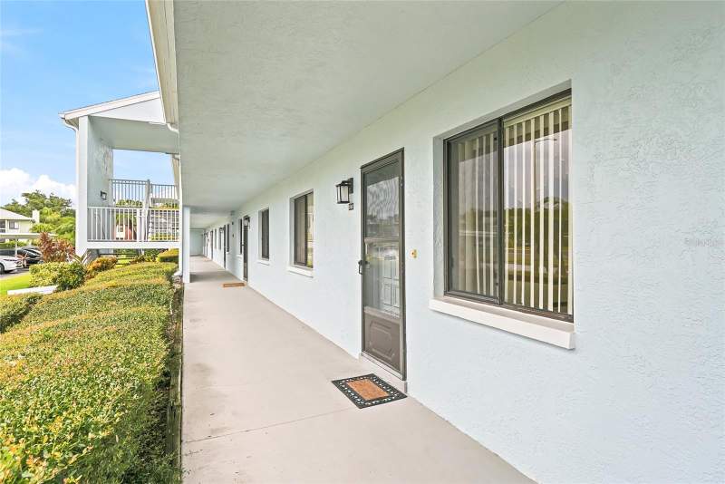 2 bedroom Condominium at 205 Martha Lane #205, East Lake Woodlands Condo, Oldsmar — photo 3