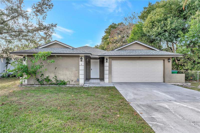 4 bedroom Single Family Residence at 604 Murphy Road, North Orlando Terrace Unit 2 Sec 8, Winter Springs — photo 1