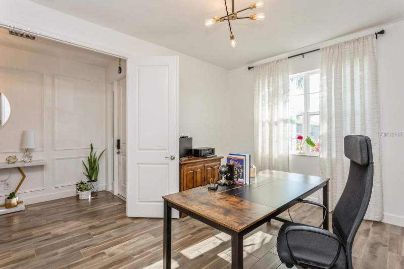 4 bedroom Single Family Residence at 3281 Great Banyan Way, Winding Rdg Ph 1 & 2, Wesley Chapel — photo 3