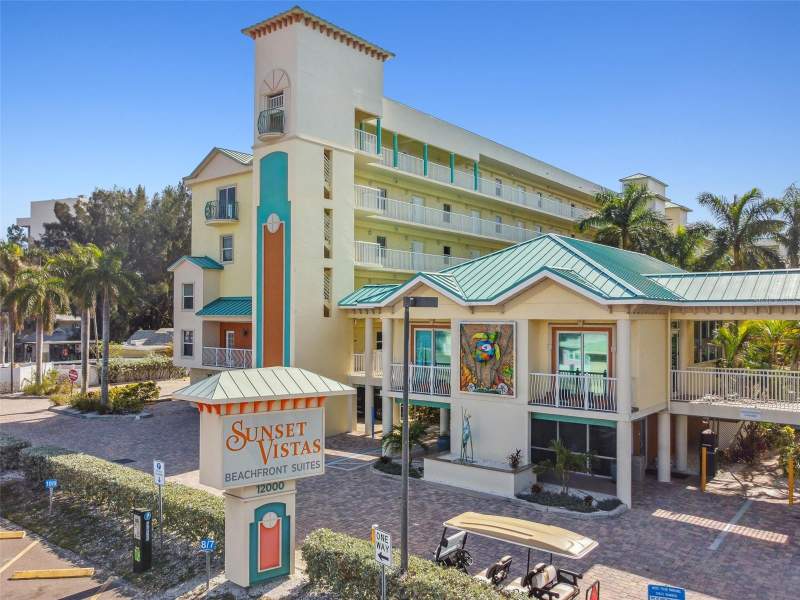 2 bedroom Condo - Hotel at 12000 Gulf Boulevard #304S, Sunset Vistas Condo Hotel On The Gulf, Treasure Island — photo 4