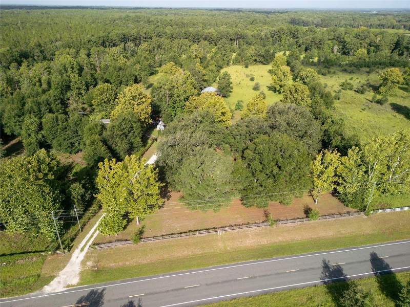 7 bedroom Single Family Residence at 25518 NW County Road 241, Bland Plantation, Alachua — photo 2