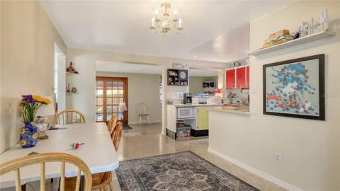 5302 Las Rosas, Sarasota FL - photo 6 of 6