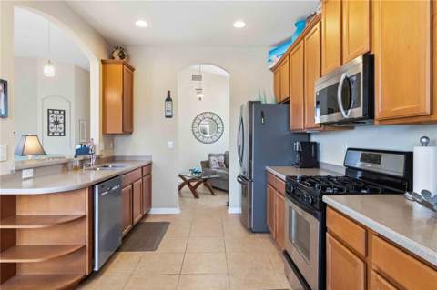 408 Durham Shore Court, Apollo Beach FL - photo 9 of 49