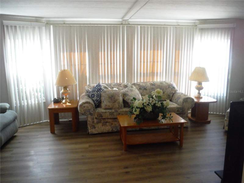2 bedroom Manufactured Home at 141 Forest Lane #13, Briar Creek Mobile Home Community II Condo, Safety Harbor — photo 3