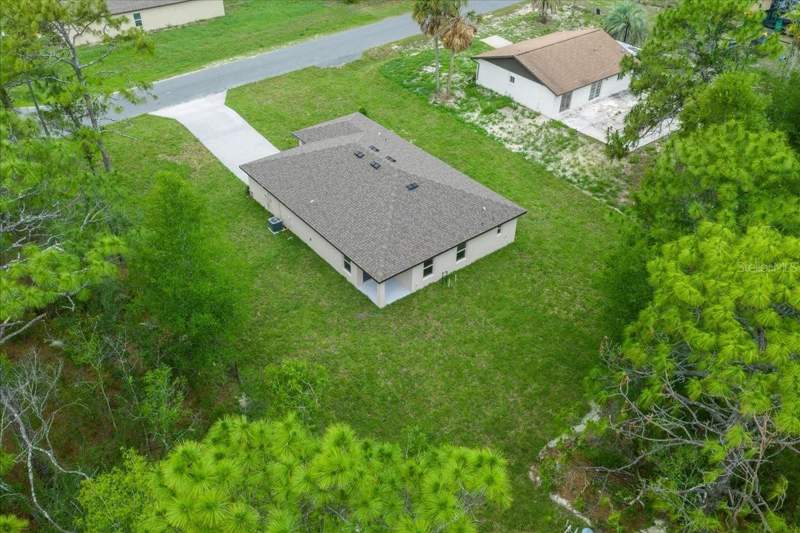 3 bedroom Single Family Residence at 11041 Spoonbill Road, Royal Highlands, Weeki Wachee — photo 5