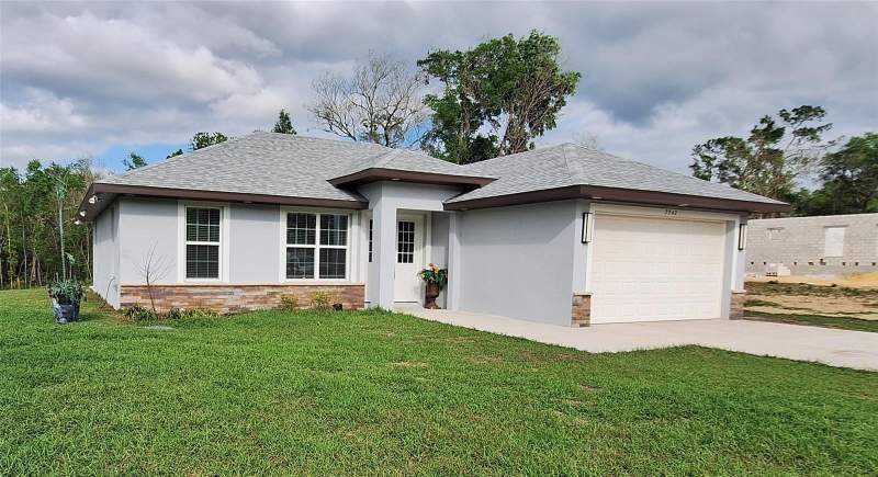 3 bedroom Single Family Residence at 7242 Elaine Drive, Ridge Manor Estate, Webster — photo 2