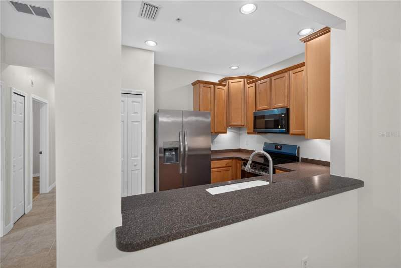 3 bedroom Condominium at 3707 Parkridge Circle #7-106, Parkridge Ph 33 & 19, Sarasota — photo 4