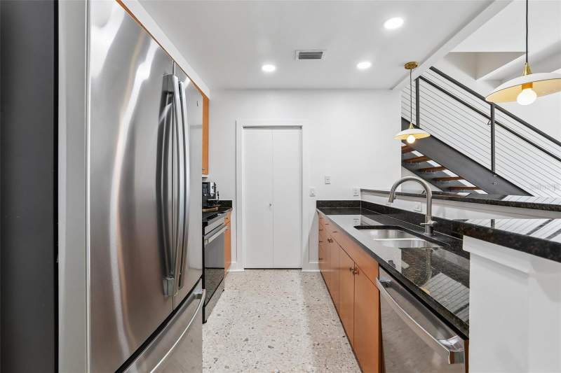 2 bedroom Condominium at 1010 Central Avenue #413, 1010 Central Condo, St Petersburg — photo 5