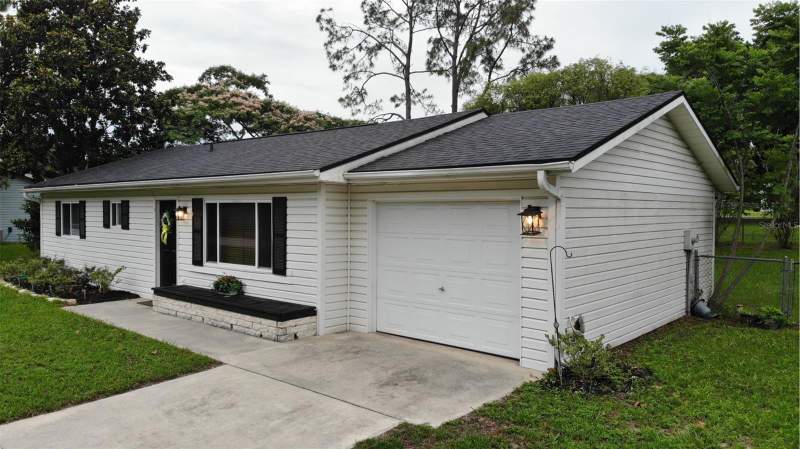 2 bedroom Single Family Residence at 10740 SW 62nd Avenue Road, Spruce Crk 03, Ocala — photo 3