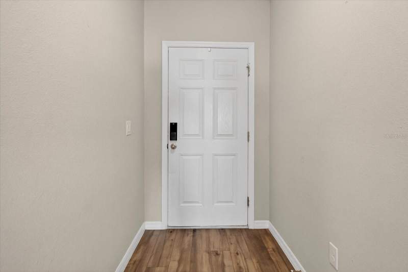 5 bedroom Single Family Residence at 14716 Gallop Run Drive, Hinton Hawkstone Ph 1A2, Lithia — photo 2