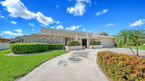 3708 Torrey Pines Way, Sarasota FL - photo 12 of 73