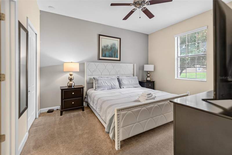 9 bedroom Single Family Residence at 1400 Wexford Way, Stoneybrook South Ph 1, Davenport — photo 3