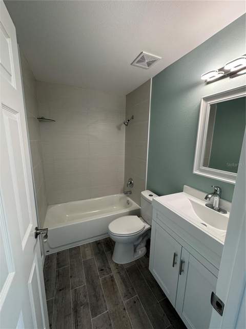 1258 Barbara Drive #202, Venice FL - photo 11 of 16