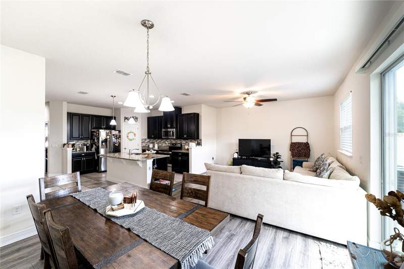 3 bedroom Single Family Residence at 2749 Pleasant Cypress Circle, Cypress Ridge, Kissimmee — photo 2