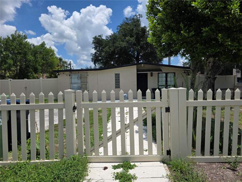 3001 N 45TH STREET home for sale in Highland Pines