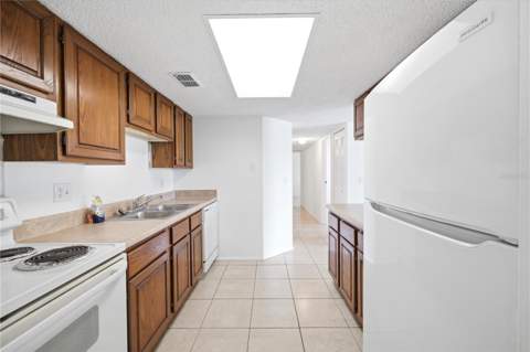 123 Loblolly Court #B, Oldsmar FL - photo 6 of 6