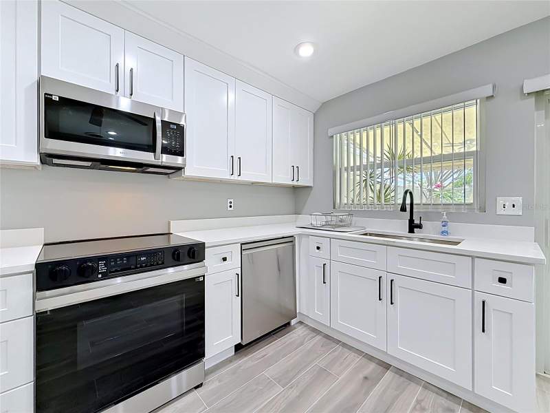 2 bedroom Condominium at 355 Boca Ciega Point Boulevard #355, Boca Ciega Point East, St Petersburg — photo 5