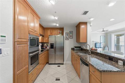 700 N Osceola Avenue #305, Clearwater FL - photo 7 of 44