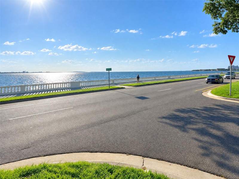 1 bedroom Condominium at 4015 Bayshore Boulevard #11A, Bayshore Towers A Condo, Tampa — photo 4
