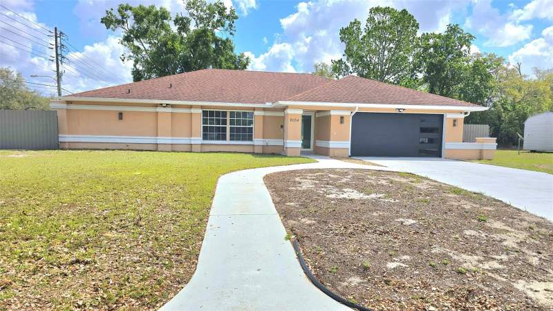Markham CourtCondos for Sale in Spring Hill, FL