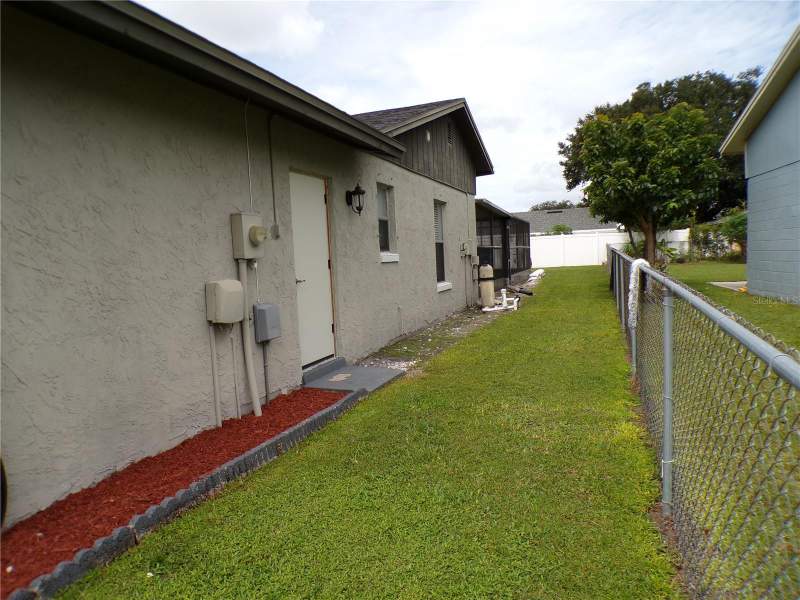 3 bedroom Single Family Residence at 711 Wedge Lane, Poinciana Nbrhd 01 Village 03, Poinciana — photo 4