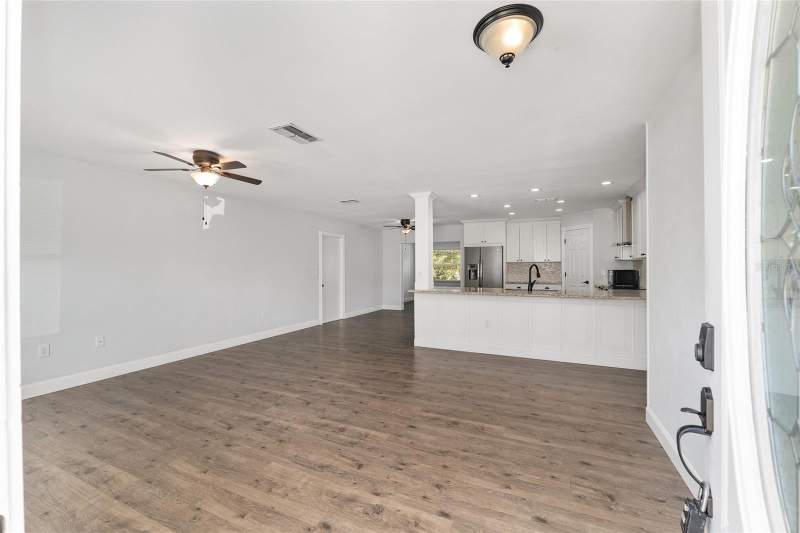 3 bedroom Single Family Residence at 69 Sapphire Road, Silver Spgs Shores Un 43, Ocala — photo 5