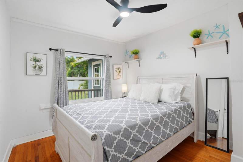 2 bedroom Single Family Residence at 4627 1st Avenue, Central Park Rev, St Petersburg — photo 5