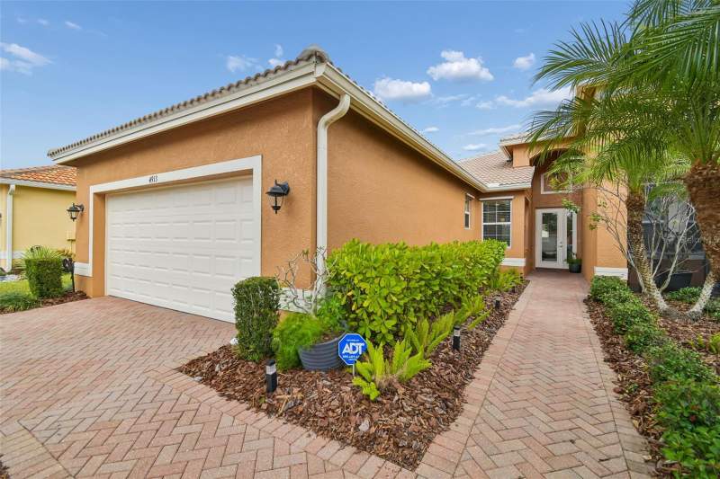 4913 MARBLE SPRINGS CIRCLE home for sale in Valencia Lakes