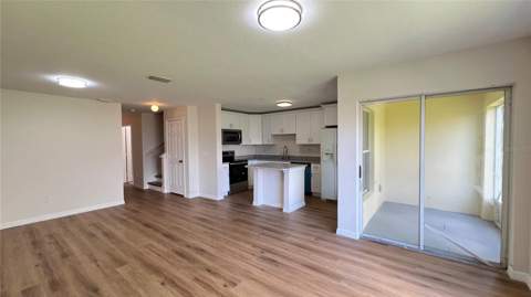 2848 Club Cortile Circle, Kissimmee FL - photo 12 of 35